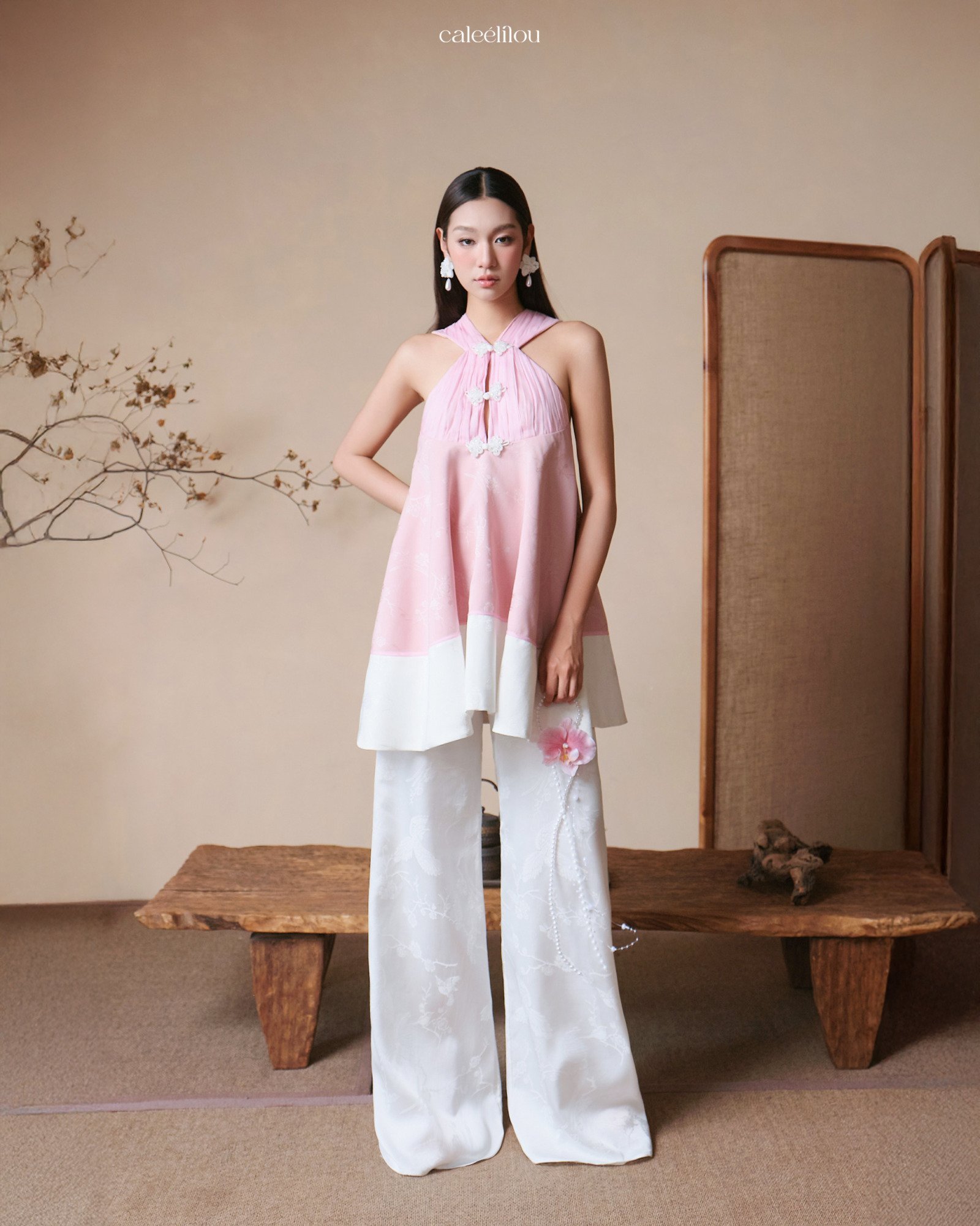 Set Hạ Vy